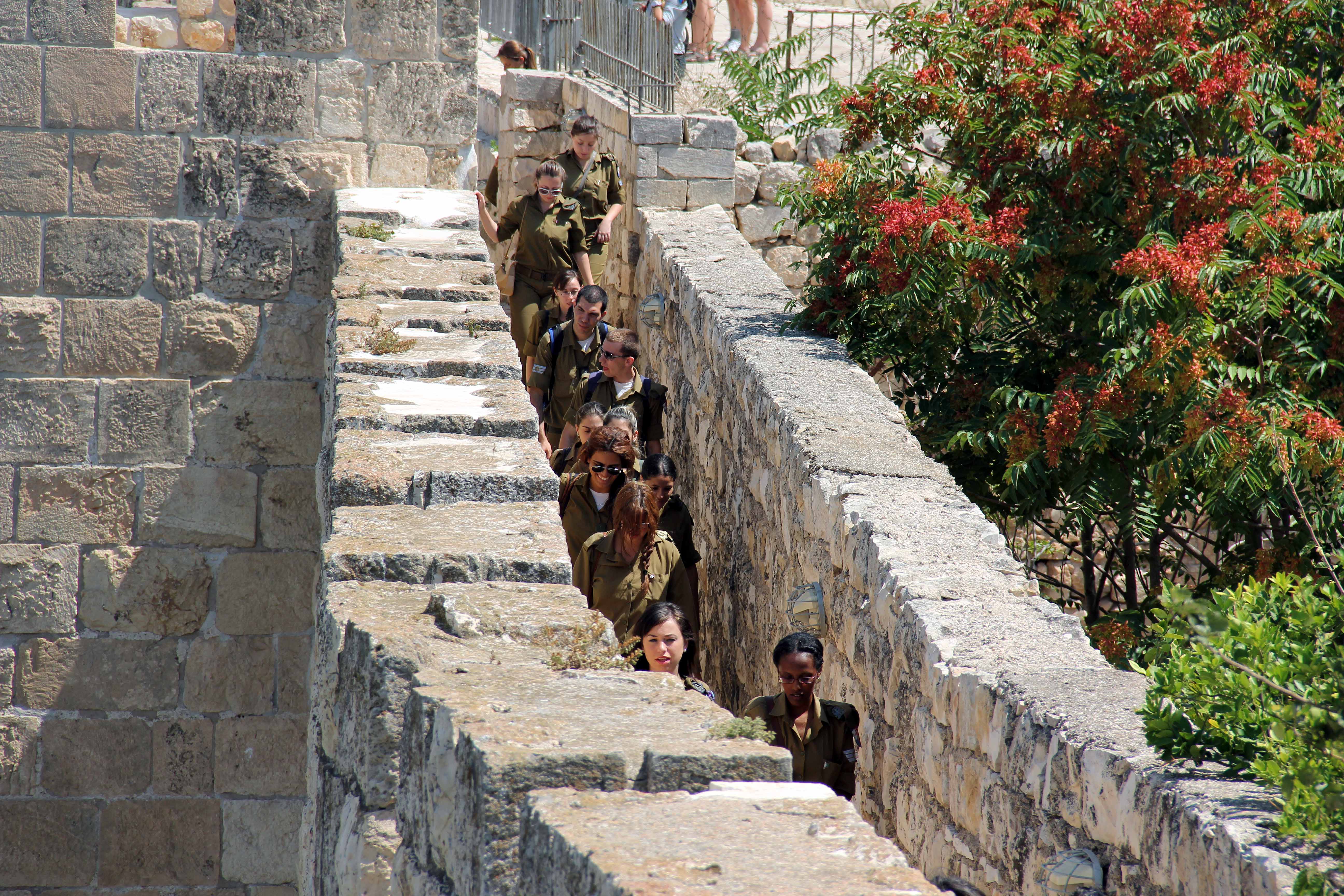 Ramparts Walk Citadel 35